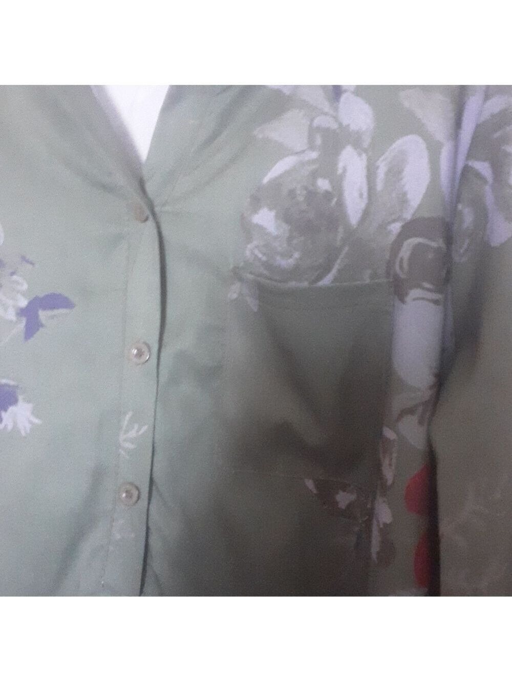 #0080 - MISSLOOK Olive Green Floral Button-Front Blouse with Red & Blue Accents - Picture 4 of 7